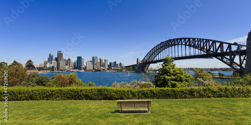 Obraz na płótnie Ławka parkowa Sy mils point day