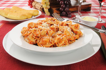 Poster - Cheese tortellini with Marinara sauce