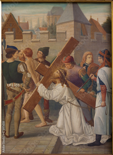 Fotoboard na płycie Bruksela - Jezus niesie krzyż.