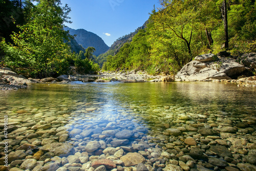 Nowoczesny obraz na płótnie Mountain stream