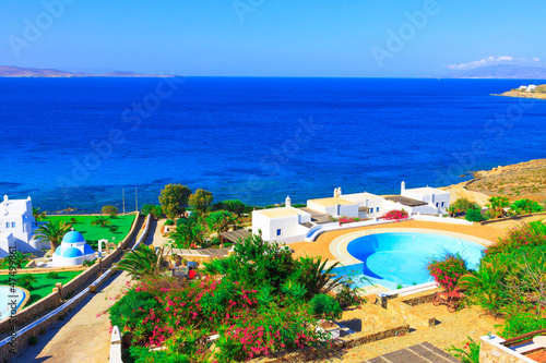 Plakat na papierze fotorealistycznym Widok na morze w Cykladach wyspy Mykonos
