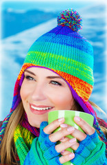 Canvas Print - Beautiful girl drinking coffee