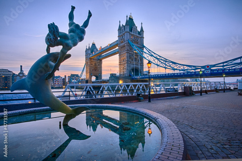 Plakat na papierze fotorealistycznym London Towerbridge