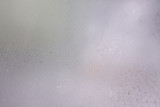 Fototapeta Niebo - Para wodna na szybie
