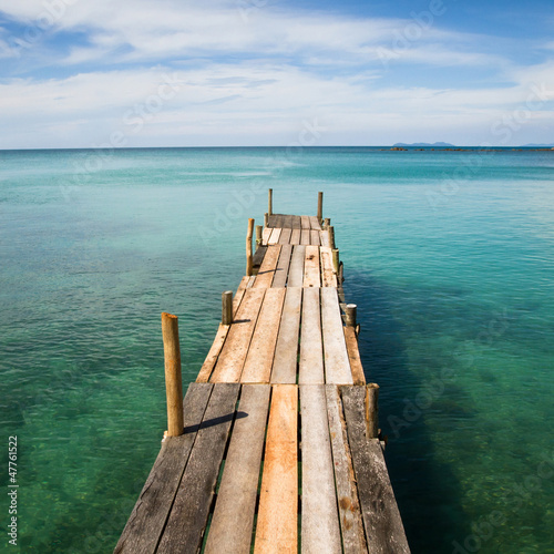 Board z aluminiowym obramowaniem Rajska plaża, molo