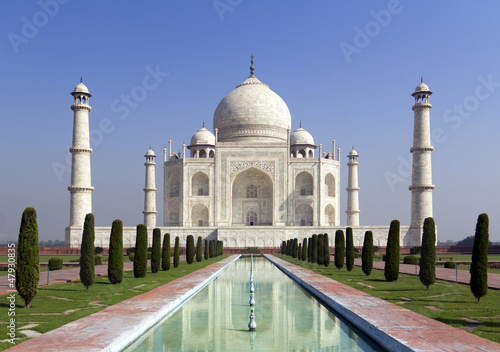 Board z aluminiowym obramowaniem Taj Mahal, pomnik miłości w Indiach, Agra, Uttar Pradesh