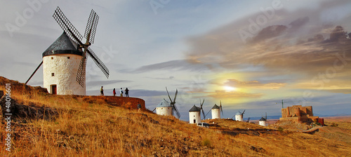 Obraz w ramie windmills of Spain. Consuegra