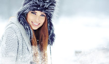 Beautiful Brunette  Hair Girl I Winter Clothes