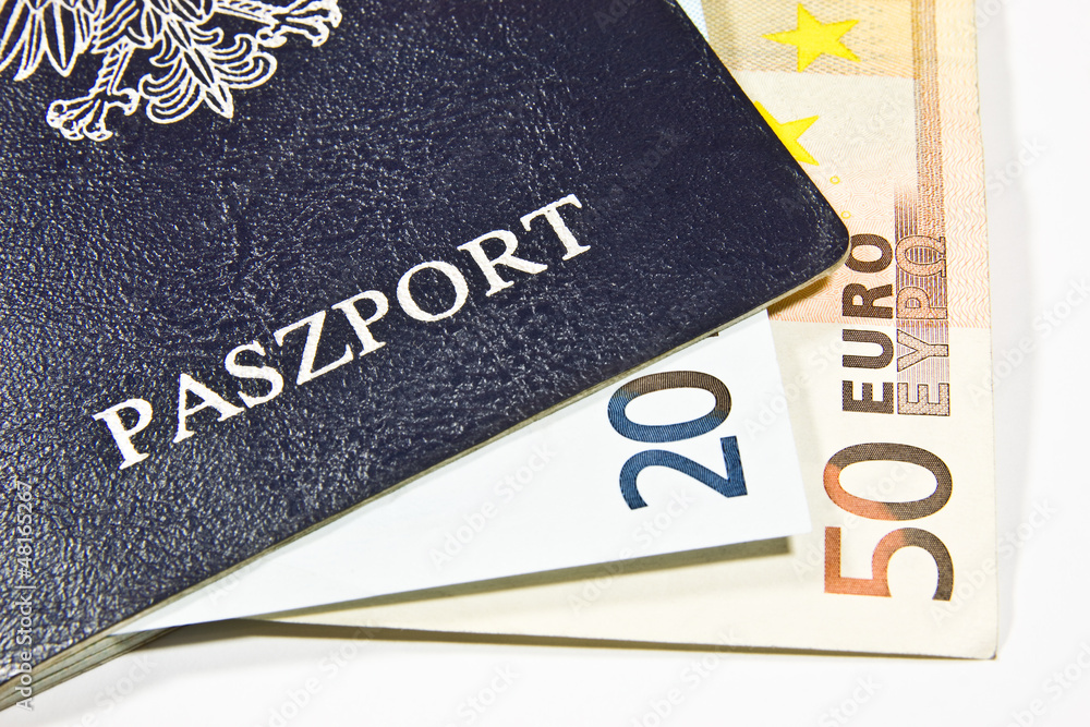 Paszport Polski z walutą UE - obrazy, fototapety, plakaty 