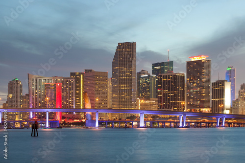 Plakat na papierze fotorealistycznym Miami floryda budynki zachód panorama