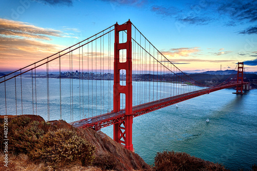 Nowoczesny obraz na płótnie horizontal view of Golden Gate Bridge