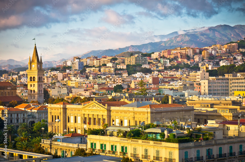 Beautiful view of Messina old city, Sicily, Italy - obrazy, fototapety, plakaty 