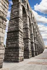 Wall Mural - The famous ancient aqueduct in Segovia, Castilla y Leon, Spain