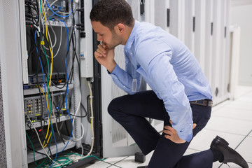 Technican checking server