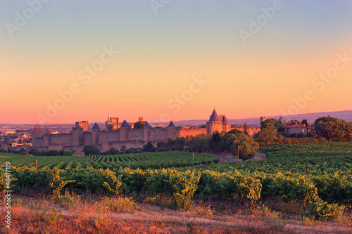 Plakat na papierze fotorealistycznym Carcassonne o wschodzie słońca