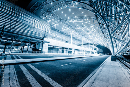 Naklejka dekoracyjna modern railway station in night