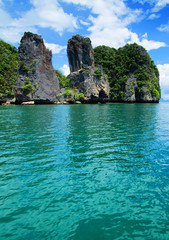 Wall Mural - rocks and sea