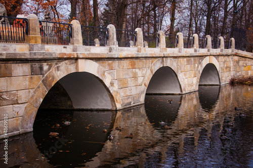 Naklejka dekoracyjna stone bridge