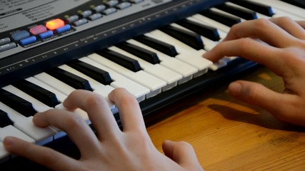 Poster - Keyboard spielen