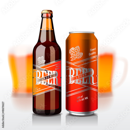 Obraz w ramie Beer bottle and can, vector Eps10 illustration.