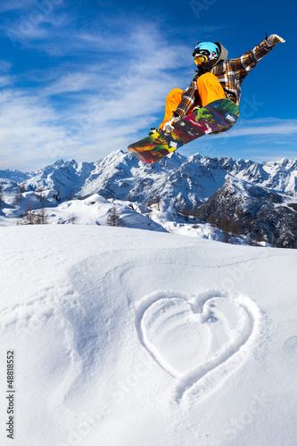 Board z aluminiowym obramowaniem Kocham snowboard