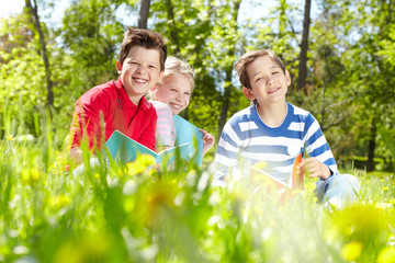 Canvas Print - Restful kids