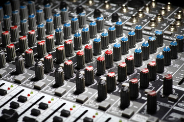 Music mixer desk