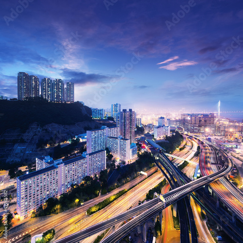 Naklejka samoprzylepna Hongkong ładunku terminalu i autostrad na zachód słońca