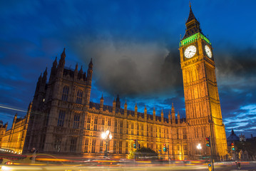 Sticker - Big Ben and House of Parliament at dusk from Westminster Bridge