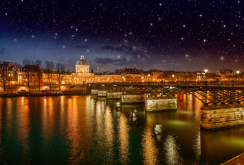 Sticker - Beautiful sunset colors of Paris and Seine river