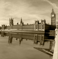 Wall Mural - Hose of Parlament view from Westminster Bridge, London.