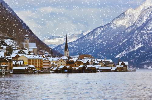 Tapeta ścienna Wieś hallstatt nad jeziorem - austria salzburg