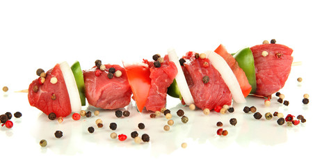 Wall Mural - Raw beef meat and vegetables on skewer isolated on white