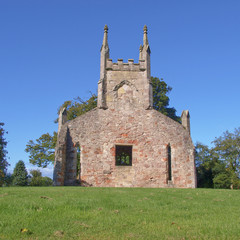 Canvas Print - Cardross old parish church