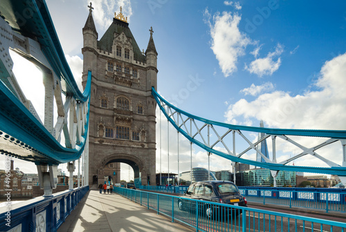 Obraz w ramie The famous Tower Bridge in London, UK