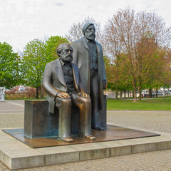 Wall Mural - Marx-Engels Forum statue