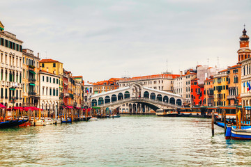 Poster - Rialto Bridge (Ponte Di Rialto) in Venice, Italy