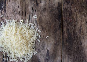 Rice on a wooden table.