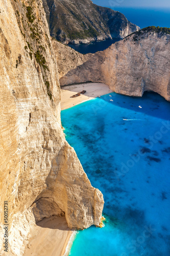 Obraz na płótnie canvas czteroczęściowy "tetraptyk" Światowej sławy plaża navagio w zakynthos, grecja