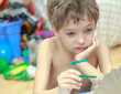 © mettus - portrait of little boy painting