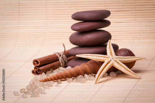 Naklejka na szybę spa decoration on wooden mat background