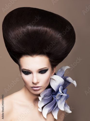 Naklejka na kafelki Beautiful Woman Brunette with Perfect Glossy Brown Hair. Glamor