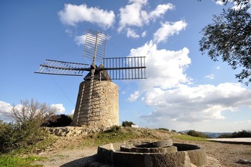 Wall Mural - moulin saint roch