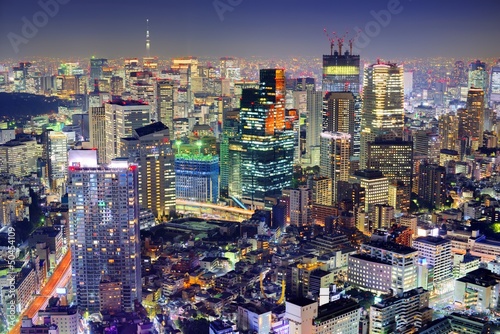 Board z aluminiowym obramowaniem Tokio cityscape