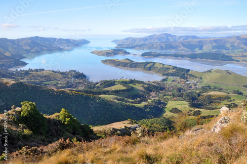 Board z aluminiowym obramowaniem Panorama portu Lyttleton, Christchurch, Nowa Zelandia.