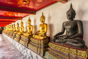 Wall Mural - Buddha sitting