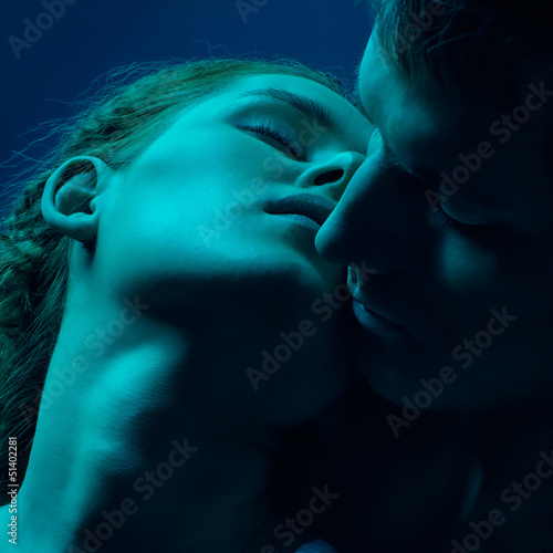 Fototapeta na wymiar Twilight kiss