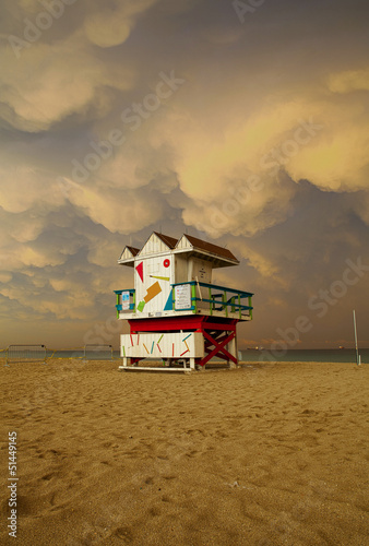 Plakat na papierze fotorealistycznym Miami Beach na Florydzie, chmury burzowe