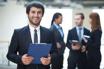 Canvas Print - Businessman with document