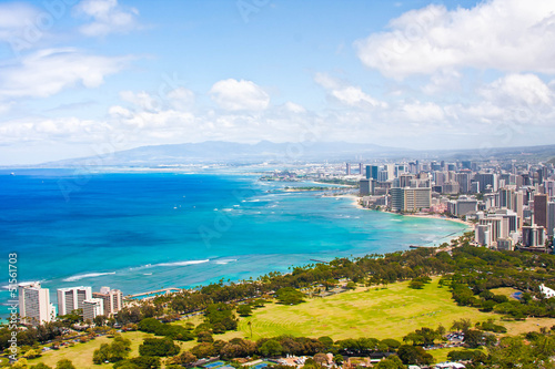 Obraz na płótnie canvas trzyczęściowy "tryptyk" Piękna linia horyzontu Oahu, Hawaje